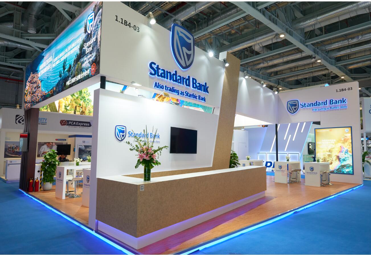 CIIE stand builder for Standard Bank